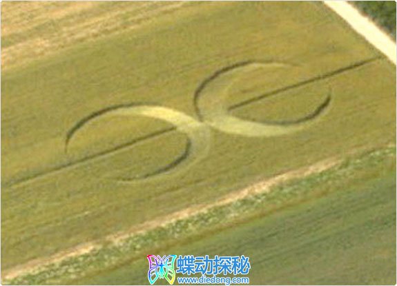 2006年7月未知日法国Hilbesheim Lorraine麦田怪圈