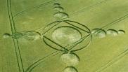 2015年6月19日英国Avebury Wiltshire麦田怪圈