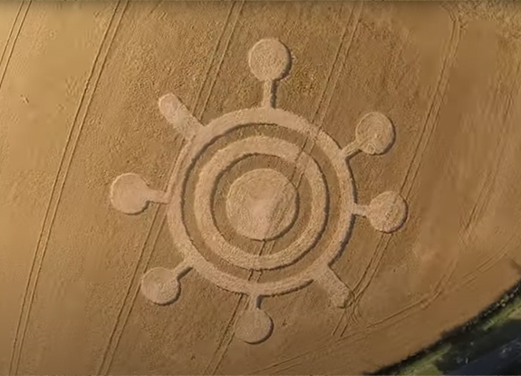 2022年6月5日英国Yeovil麦田怪圈