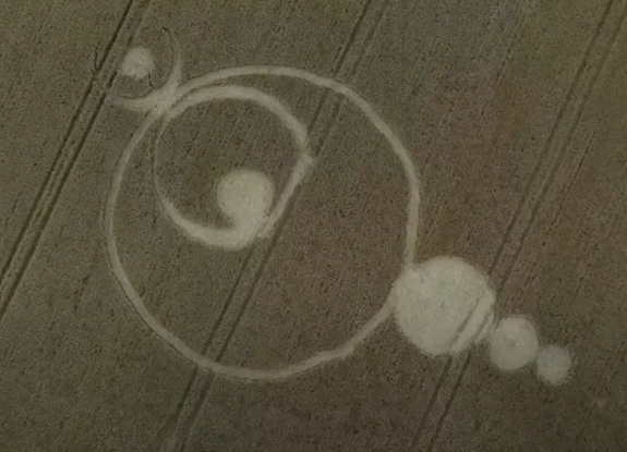 2023年6月21日法国Saint-Babel麦田怪圈