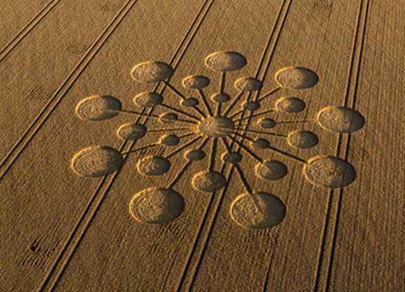 2023年7月25日英国Charlton麦田怪圈