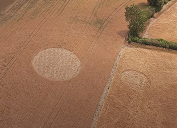 2025年7月6日英国Castley Hill麦田怪圈