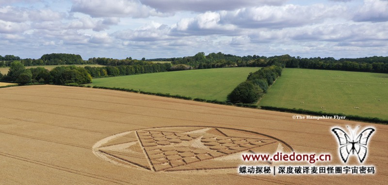 2019年7月28日英国Cocum Farm麦田怪圈