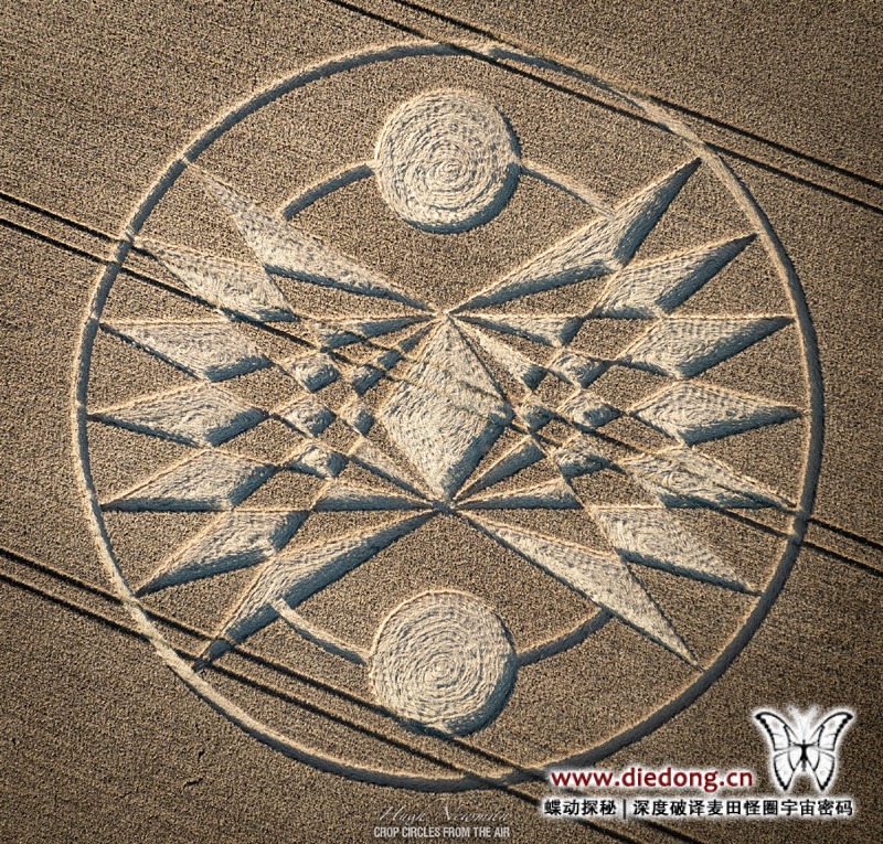 2026年7月11日英国Roundway Hill麦田怪圈